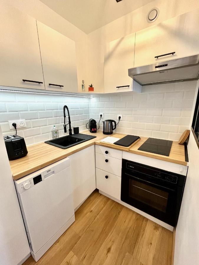 Studio Avec Grande Terrasse Et Parking Privatifs Καν Εξωτερικό φωτογραφία